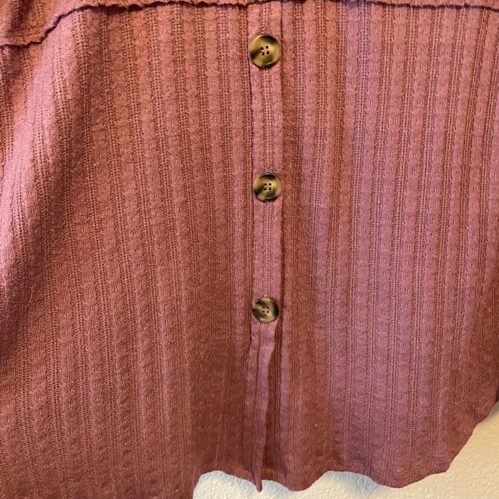 Maurice’s Solid Button Back Cardigan, Color Mauve… - image 4
